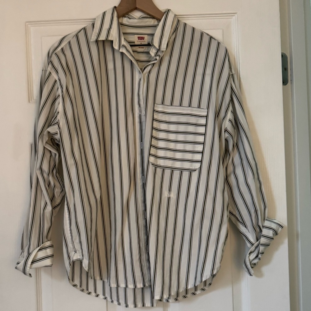 Levi’s Striped Button Up Shirt